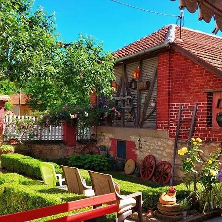 Milenovic Rajacke Pivnice Отель типа 