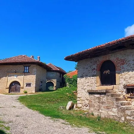 krevet i doručak Milenovic Rajacke Pivnice 2*