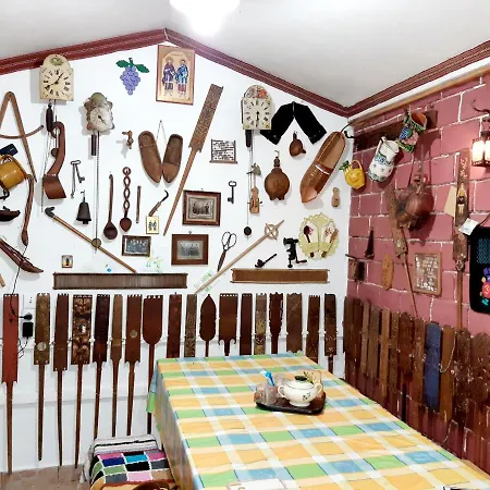 Milenovic Rajacke Pivnice Отель типа 